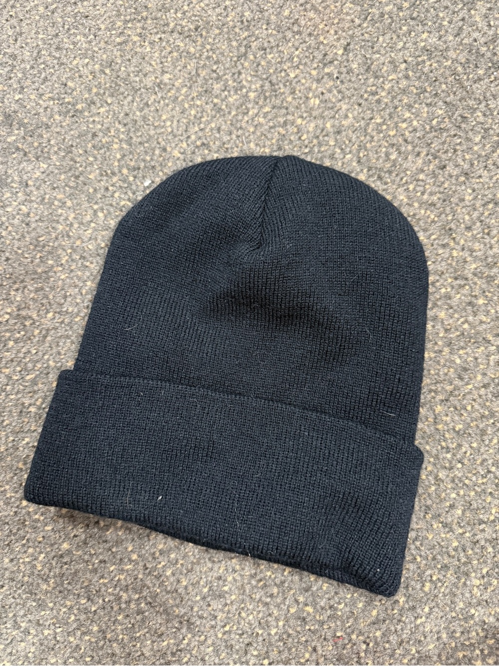 obé Black Cuffed Knit Beanie - Picture 2 of 2